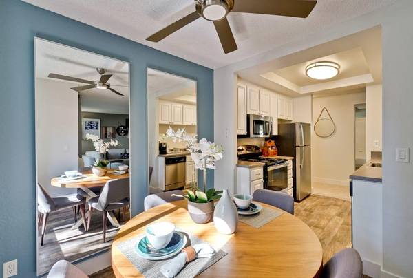 Apartments on Meridian Way · San Jose photo 2
