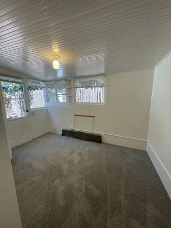 2BR/1BA In Law Adu on A Palmer Ave · Menlo Park photo 5