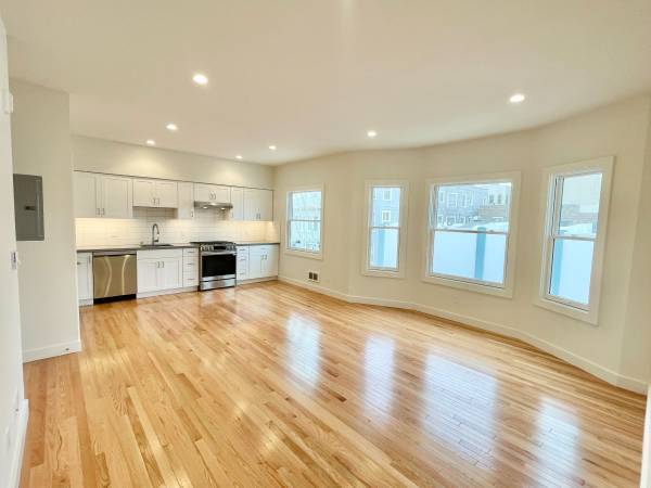 1BR/1BA Other on Capra Way · San Francisco photo 2