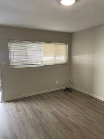 0BR/1BA Apartment · Berkeley photo 4