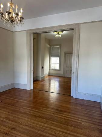 2BR/1BA Other on Rae Ave · San Francisco photo 3