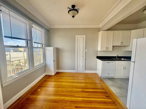 3BR/2BA Apartment · San Francisco photo 5