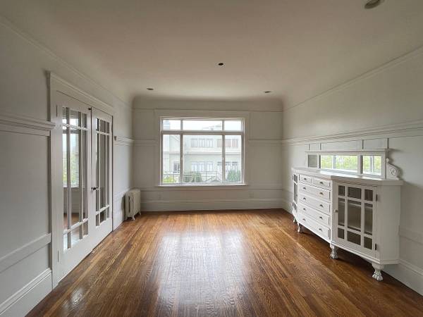 2BR/1BA Apartment · San Francisco