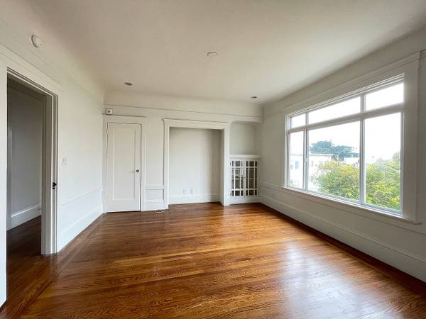 2BR/1BA Apartment · San Francisco photo 4