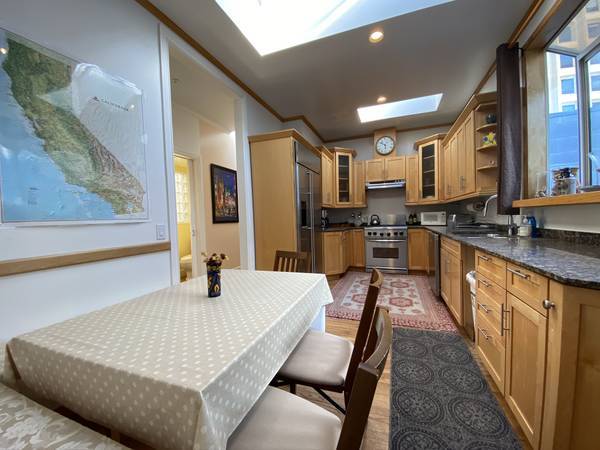 4BR/4BA Flat · San Francisco photo 4