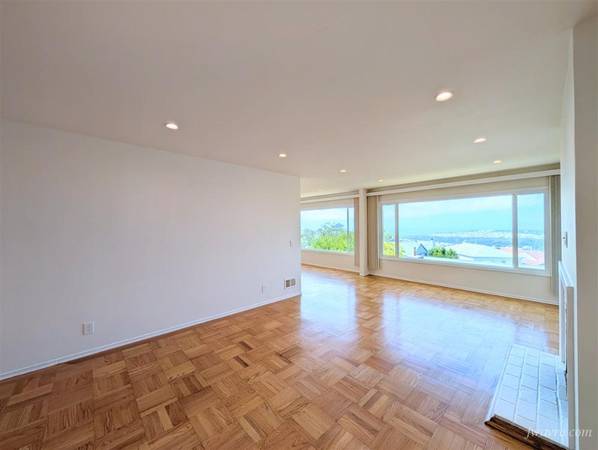 4BR/3BA Single Family House · San Francisco photo 3