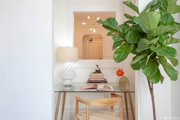 1BR/1BA Condo on Clay Street · San Francisco photo 3