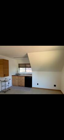 0BR/1BA Apartment · Crockett photo 3