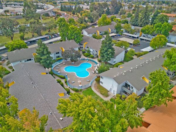 Apartments on Springlake Drive · San Lorenzo photo 2