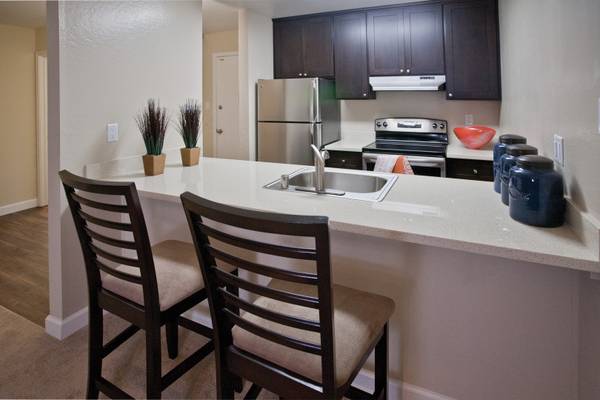Apartments on Paloma Ave · Pacifica