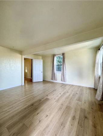 2BR/1BA Single Family House on Santa Clara Near Hichborn · Vallejo photo 2