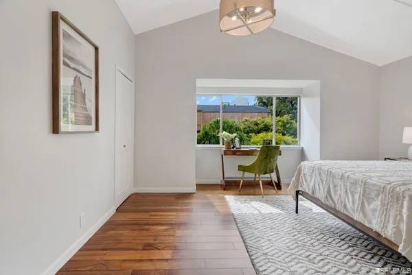 2BR/1BA Condo on Sutter Street · San Francisco photo 4