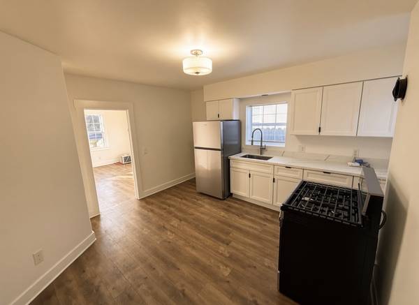 0BR/1BA Apartment · Calistoga photo 3