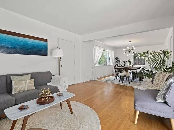 3BR/2BA Single Family House on Vera Ct · Redwood City photo 3