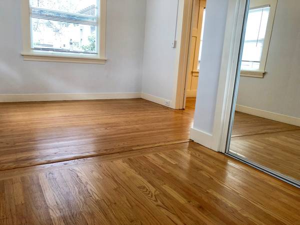 1BR/1BA Apartment on Hudson Street · Oakland photo 4