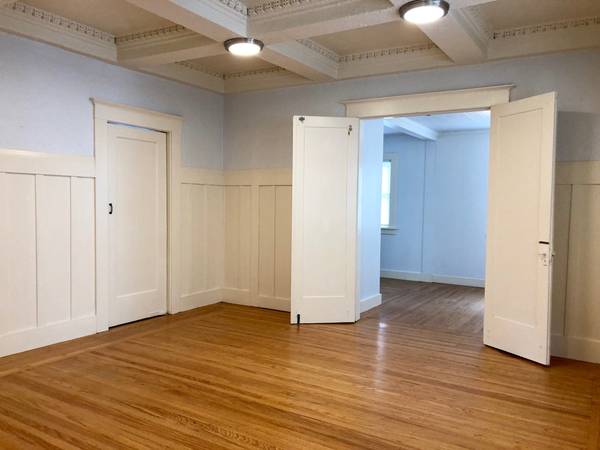 1BR/1BA Apartment on Hudson Street · Oakland photo 3