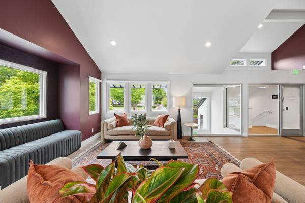 Townhouses on Stoneridge Mall Rd · Pleasanton photo 5