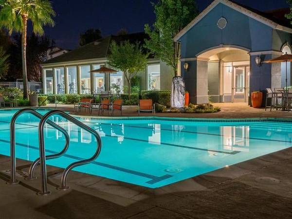 Apartments on West Texas St · Fairfield