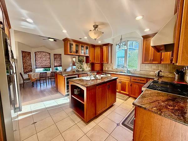 3BR/3BA Single Family House · Sunnyvale