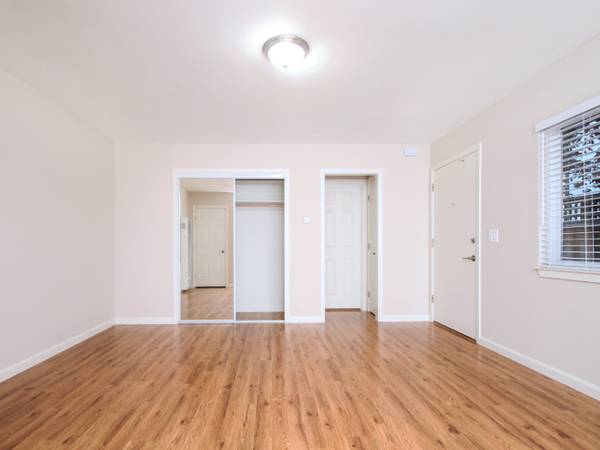 0BR/1BA Apartment on Forest Avenue · Palo Alto photo 3