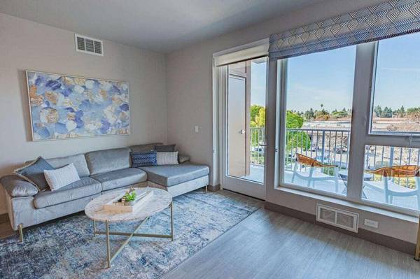 Apartments on Beacon Ave · Fremont photo 3