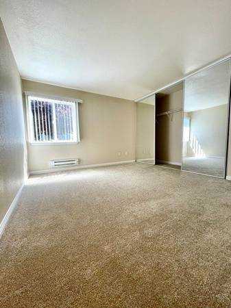 Apartments on Coggins Drive · Walnut Creek