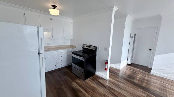2BR/1BA Apartment on Hilborn St Vallejo · Vallejo photo 3