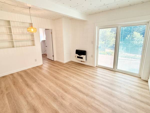 2BR/1BA Single Family House · Soquel photo 3