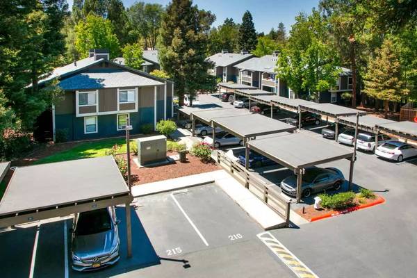 Apartments on Fig Tree Ln · Pleasant Hill