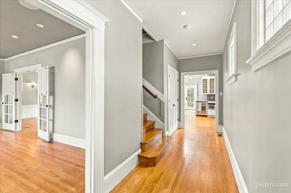 4BR/3BA Single Family House · San Francisco photo 2