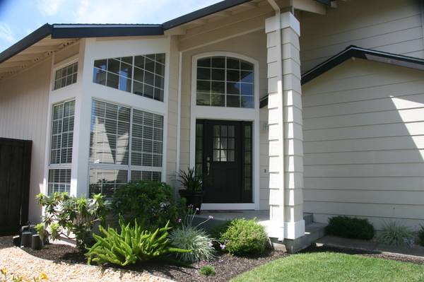 4BR/3BA Single Family House on Wellington Circle · Windsor photo 2