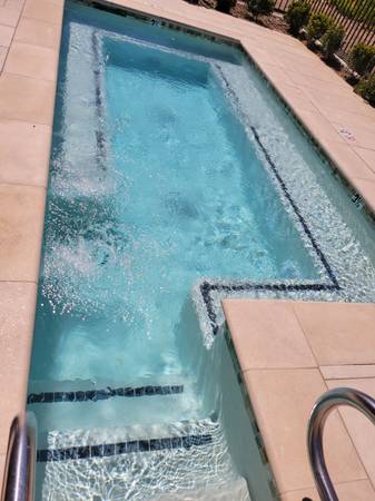 Apartments on N Foothill Blvd · Cupertino photo 3