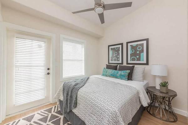 Apartments on Water St · Santa Cruz photo 2