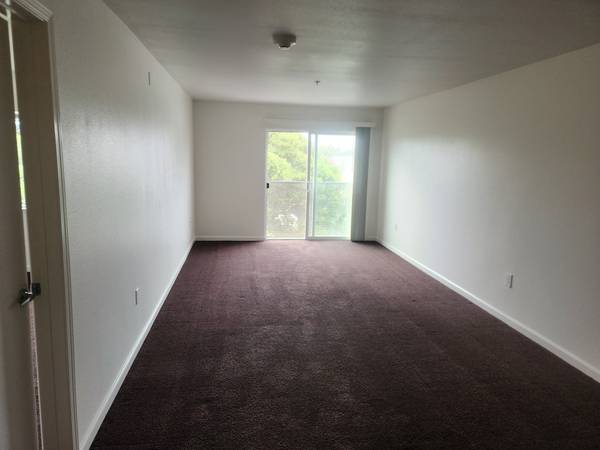 2BR/1BA Apartment on 7th Street · Santa Rosa