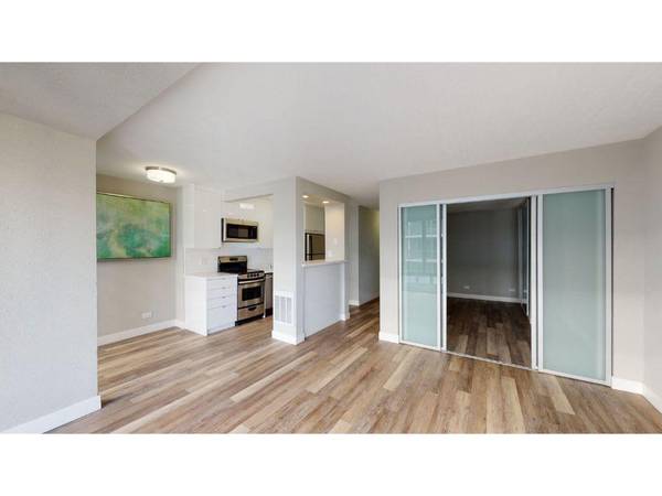 Apartments on Broadway · San Francisco