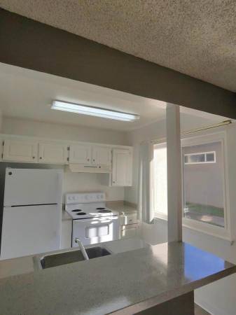 Apartments on Loma Verde Drive · Campbell photo 2