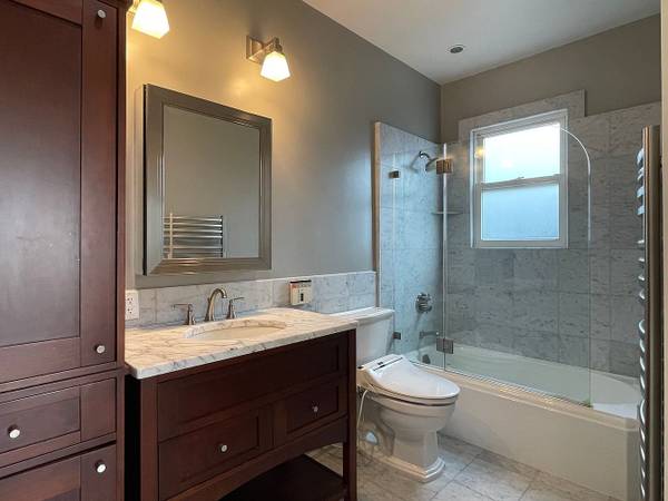 2BR/1BA Apartment · San Francisco photo 3