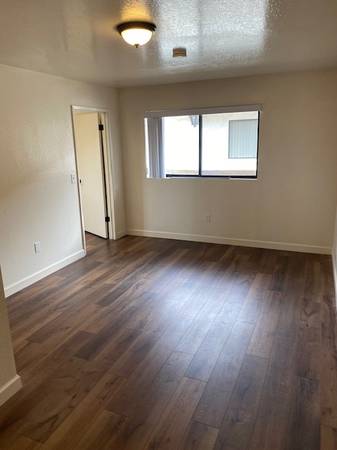 1BR/1BA Apartment on Portola Dr · Capitola photo 5