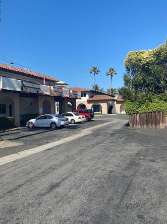 1BR/1BA Apartment on Portola Dr · Capitola photo 2