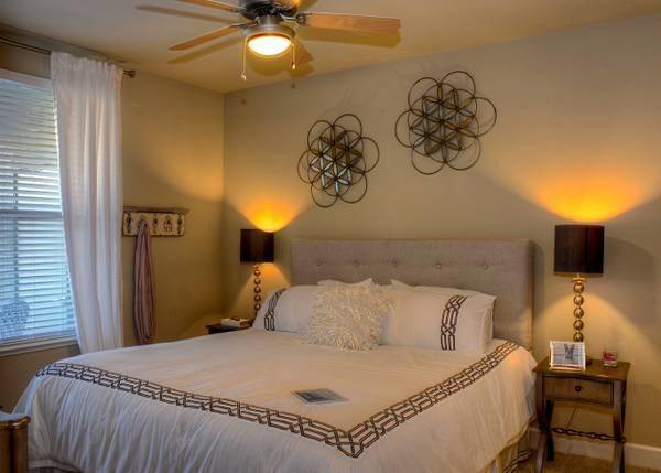 Apartments on Dowdell Avenue · Rohnert Park photo 4