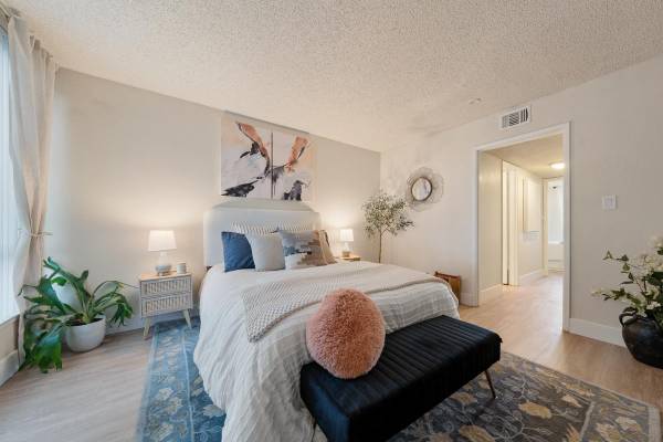 2BR/1BA Apartment on Porter Street · Vallejo photo 5