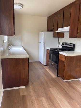 1BR/1BA Apartment on Commercial · South San Francisco
