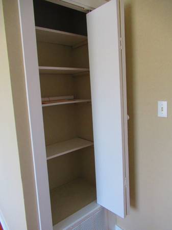 1BR/1BA Single Family House · San Francisco photo 3