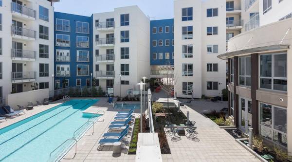 Apartments on Triton Park Ln · San Mateo photo 4