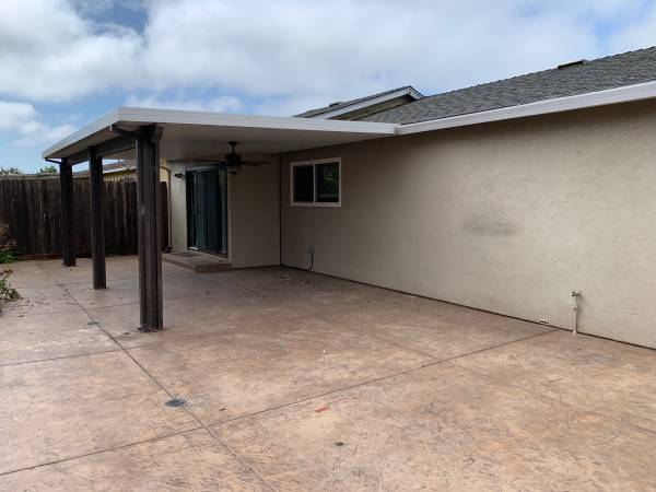 3BR/2BA Single Family House · Vallejo photo 4