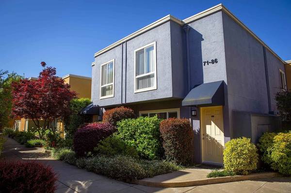 Condos on Monument Blvd · Concord