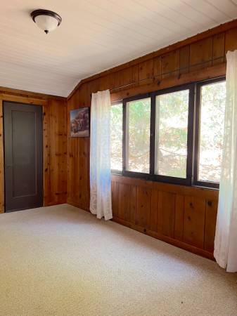 1BR/1BA Single Family House · Lafayette photo 5