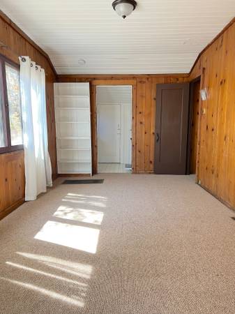 1BR/1BA Single Family House · Lafayette photo 4