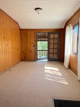 1BR/1BA Single Family House · Lafayette photo 3