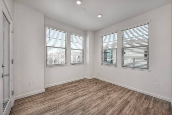 1BR/1BA Apartment on Vintage Lane · Morgan Hill photo 3